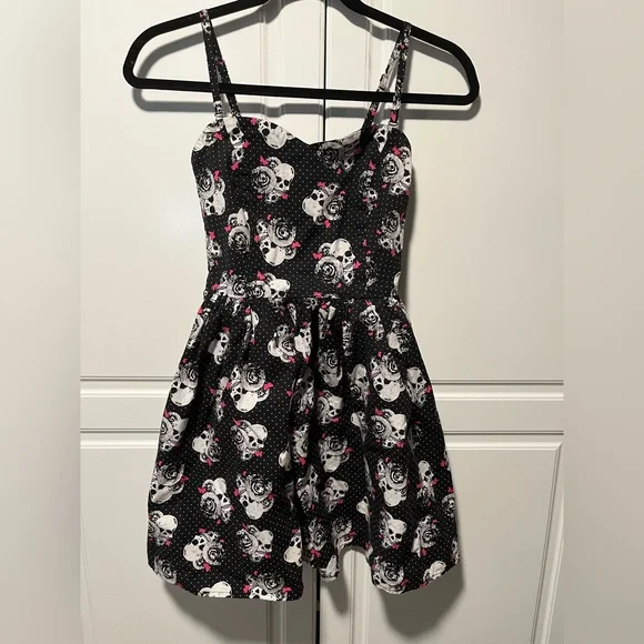 white christmas dresses Ladies Floral Skull Blue Leaves Sling Dress M / White main image 0